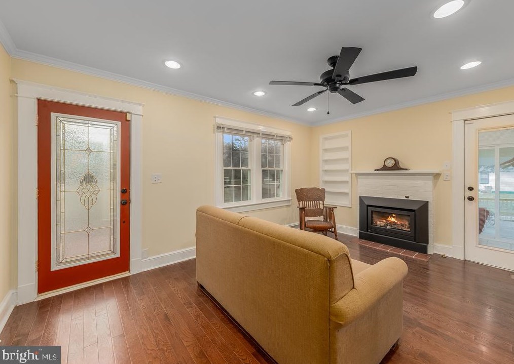 9204 Dahlgren Rd, Owens, VA 22485