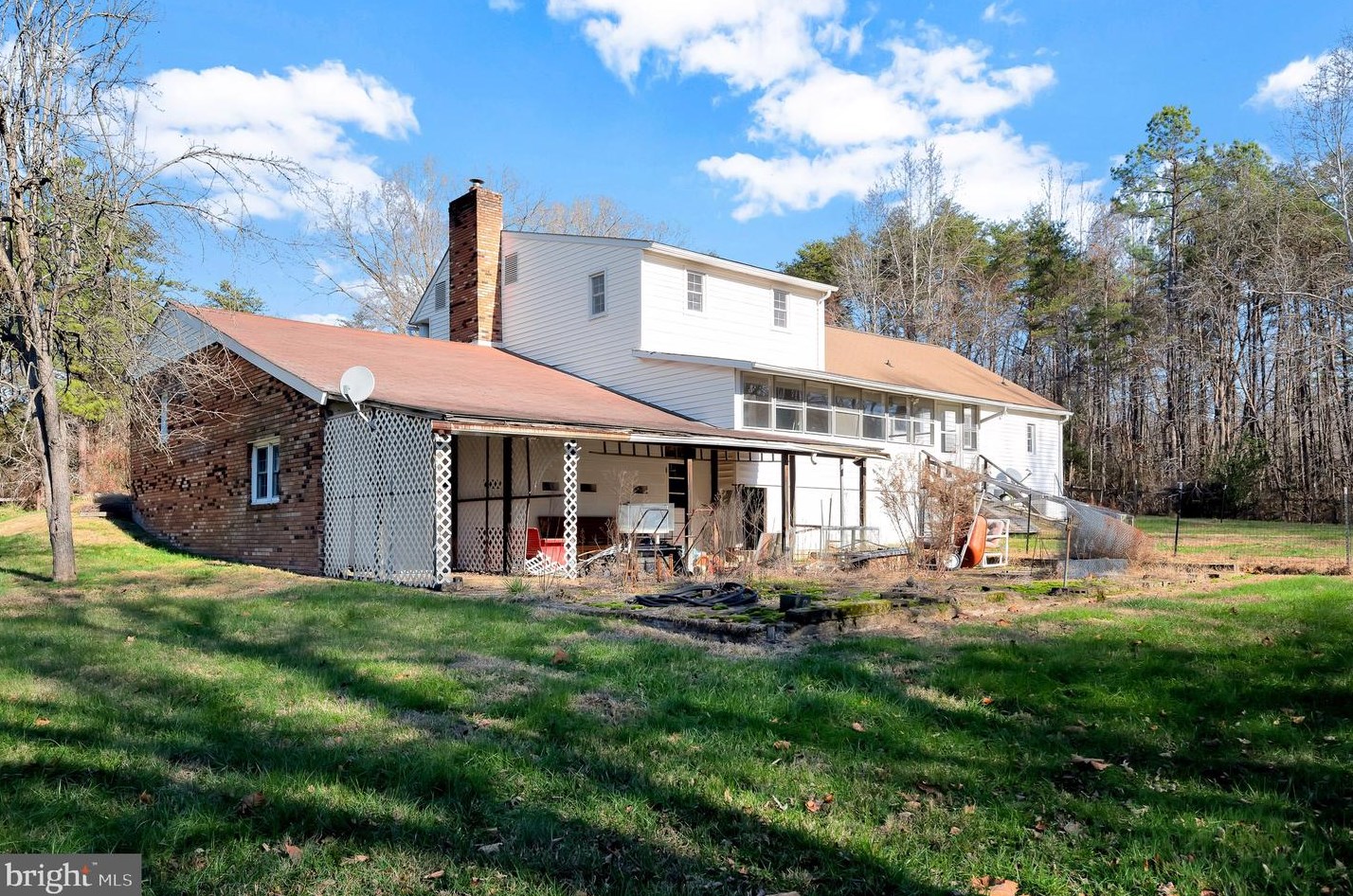 14531 Springfield Ln, Owens VA  22485-3124 exterior