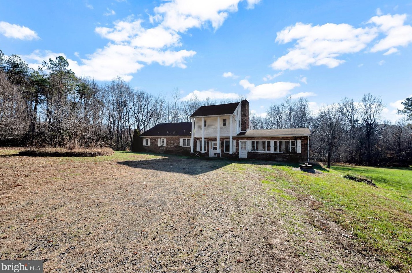 14531 Springfield Ln, Owens VA  22485-3124 exterior