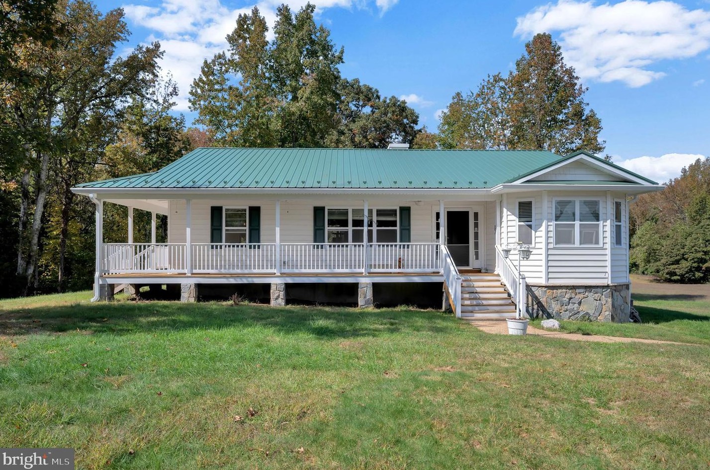 8040 Dogwood Ln, Owens, VA 22485