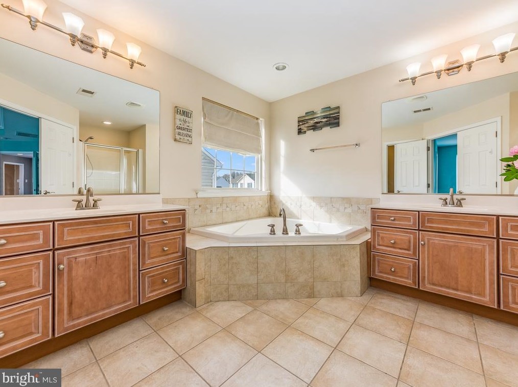 10051 Manning Dr, Owens VA  22485-2123 exterior