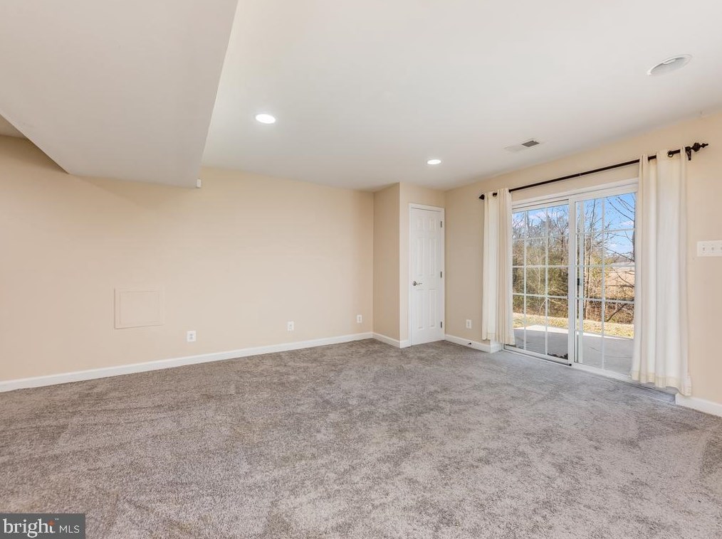 10051 Manning Dr, Owens VA  22485-2123 exterior