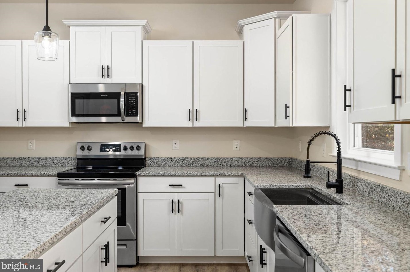 10309 Madison Dr, Owens, VA 22485-2025