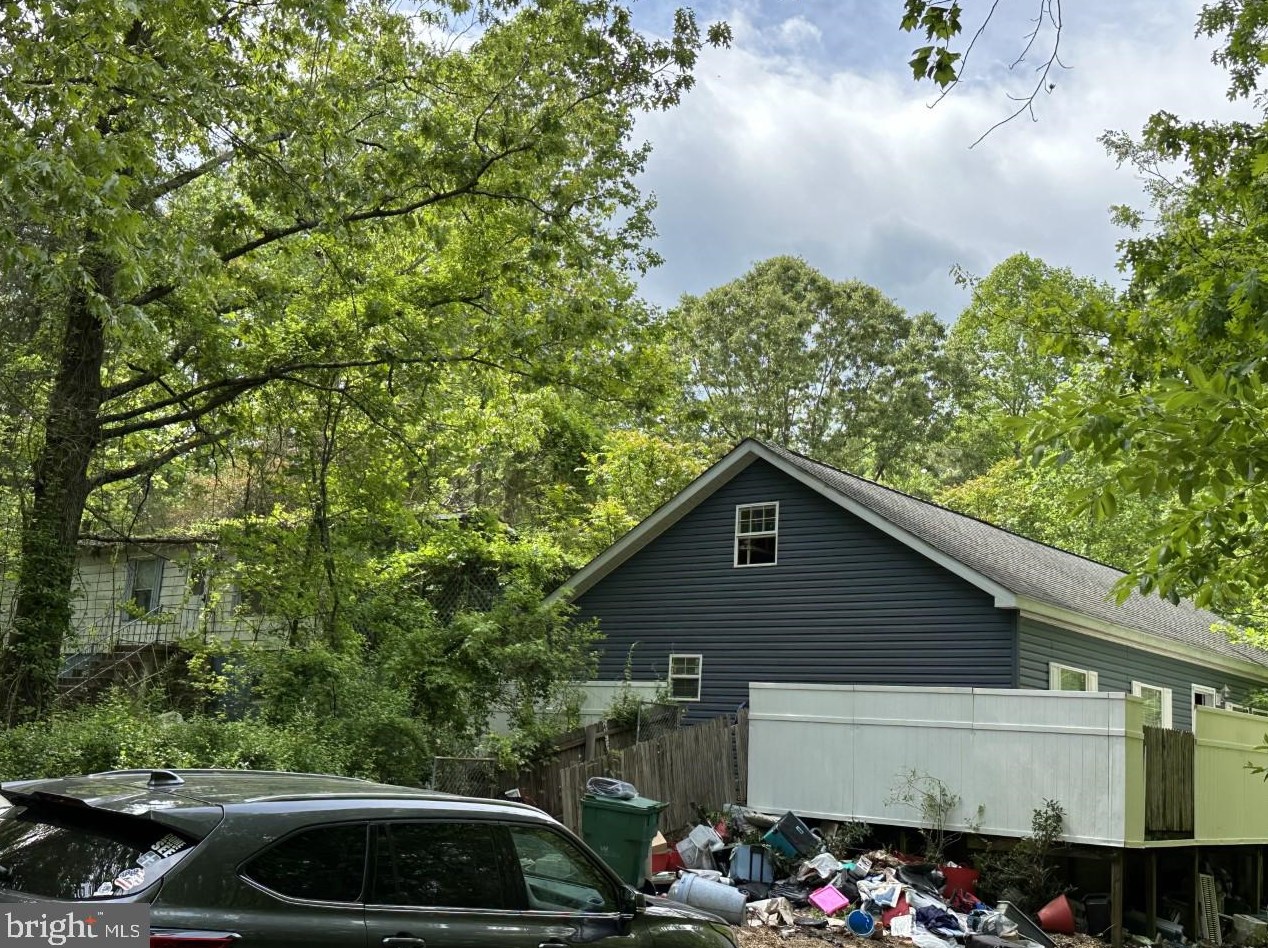 13105 Thunder Rd, Owens, VA 22485