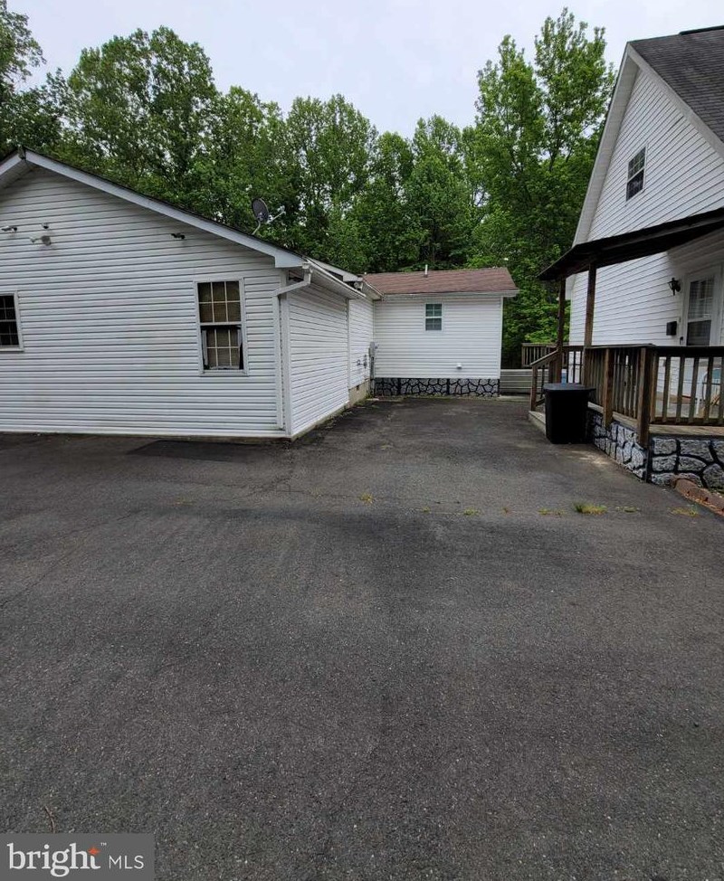 7388 Price Ct, Owens, VA 22485-5211