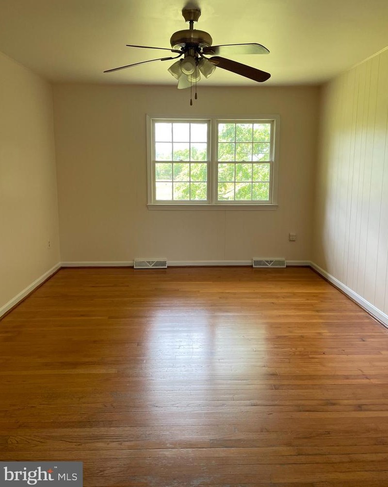 12191 Port Conway Rd, Owens, VA 22485