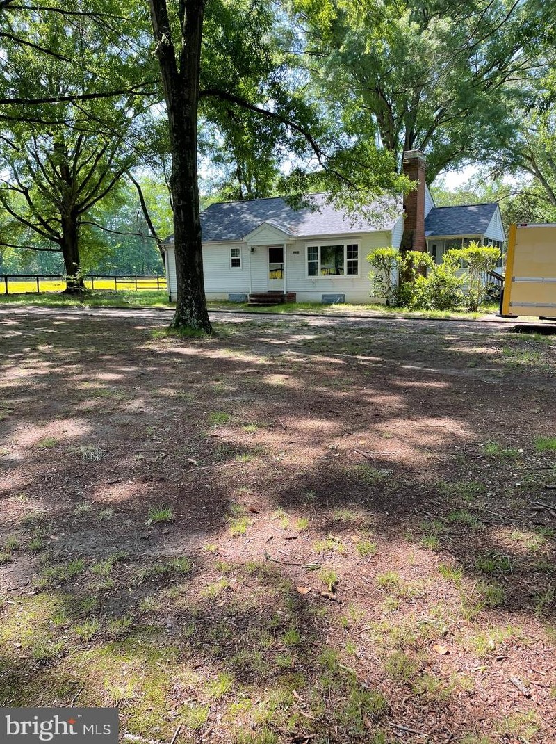 12141 Ambassador Ln, Owens, VA 22485