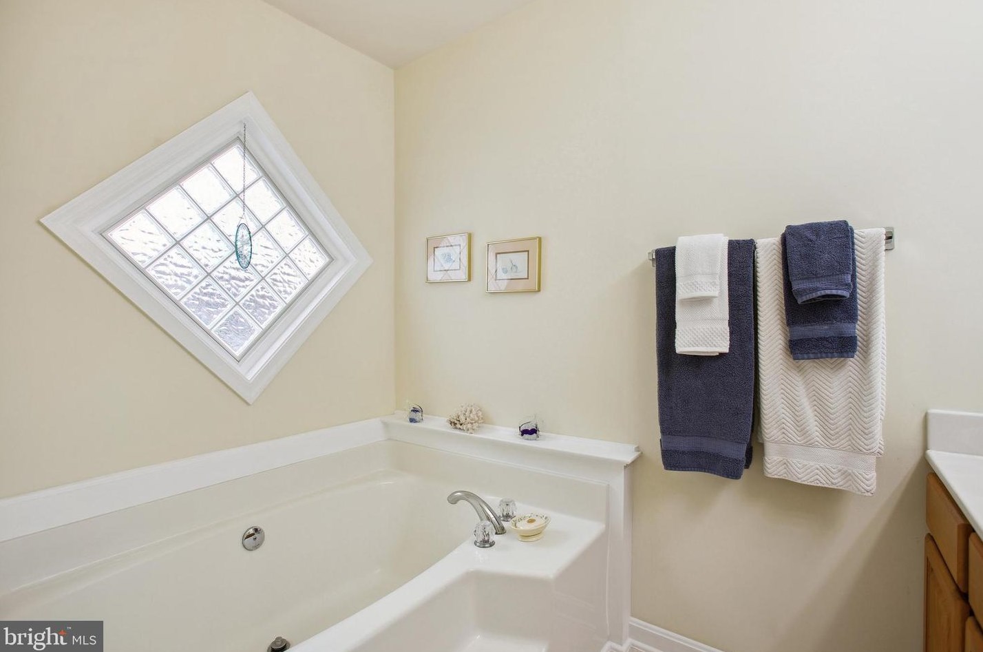 6117 Riverview Dr, Owens VA  22485-7494 exterior