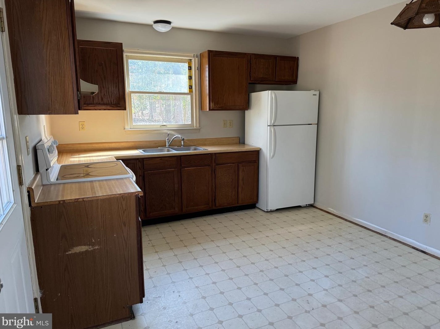 11128 Pne Hl Rd, Owens VA  22485-4608 exterior