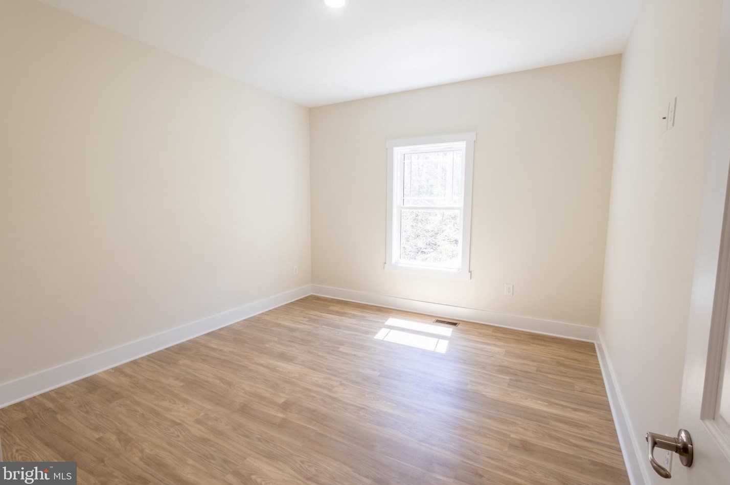 3 Windsor Dr, Owens VA  22485-5006 exterior