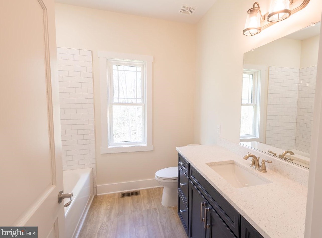 3 Windsor Dr, Owens VA  22485-5006 exterior