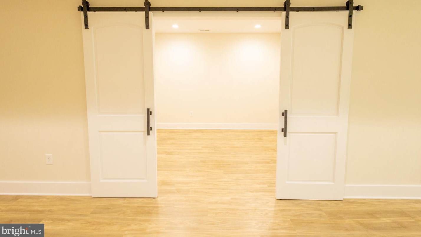 3 Windsor Dr, Owens VA  22485-5006 exterior