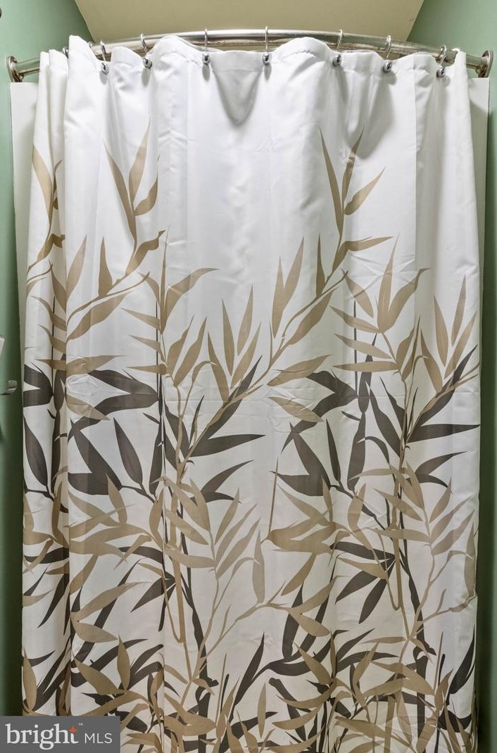 10668 Eisenhower Dr, Owens VA  22485-2163 exterior