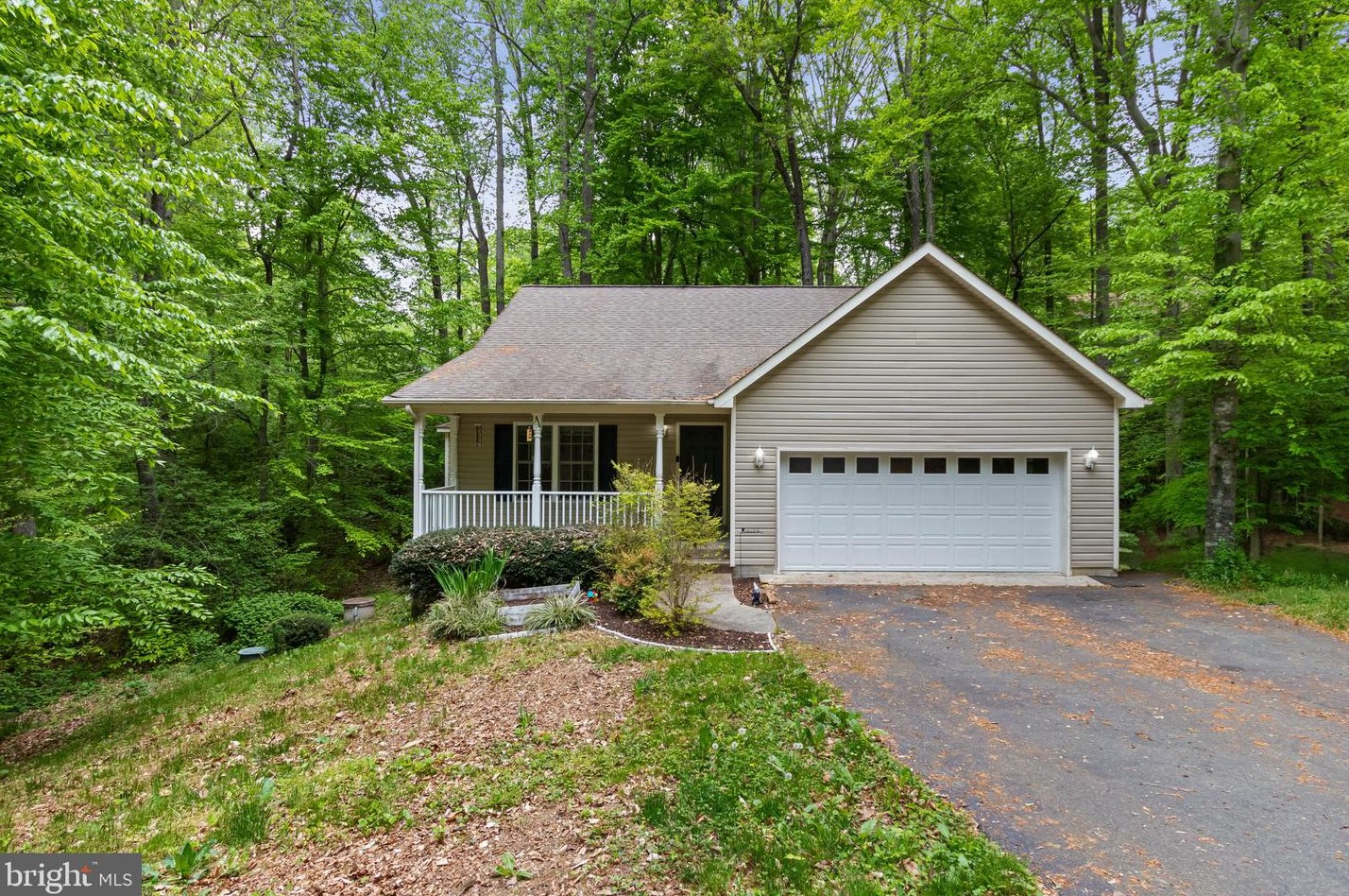 10668 Eisenhower Dr, Owens VA  22485-2163 exterior