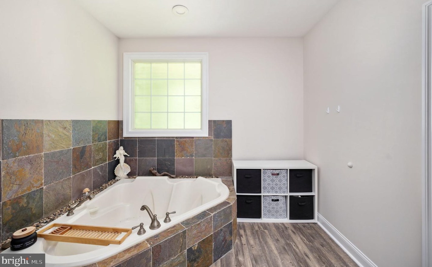 7160 Dogwood Ln, Owens VA  22485-7680 exterior
