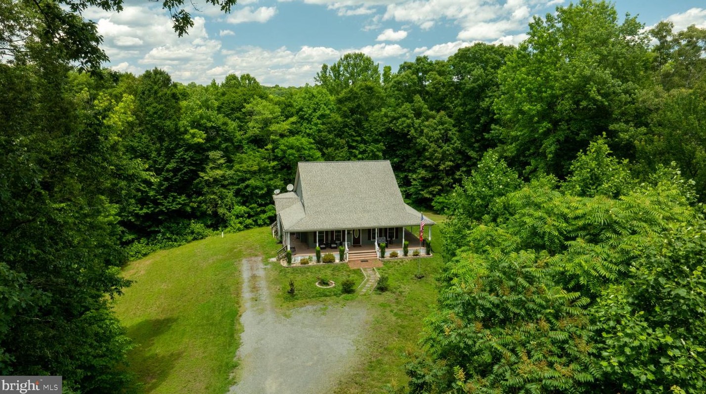 7160 Dogwood Ln, Owens VA  22485-7680 exterior