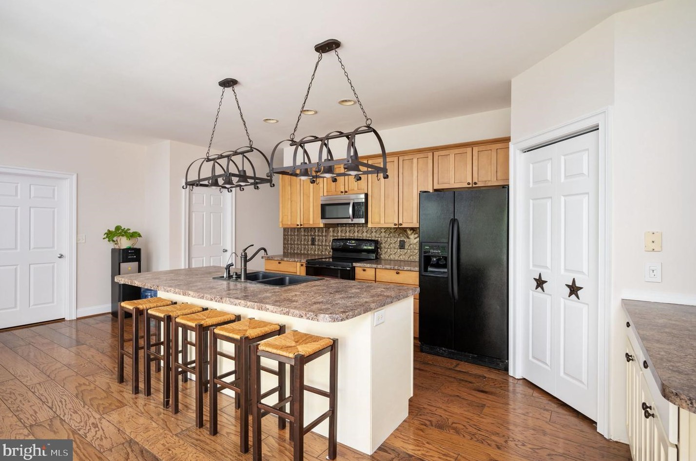 7160 Dogwood Ln, Owens, VA 22485-7617