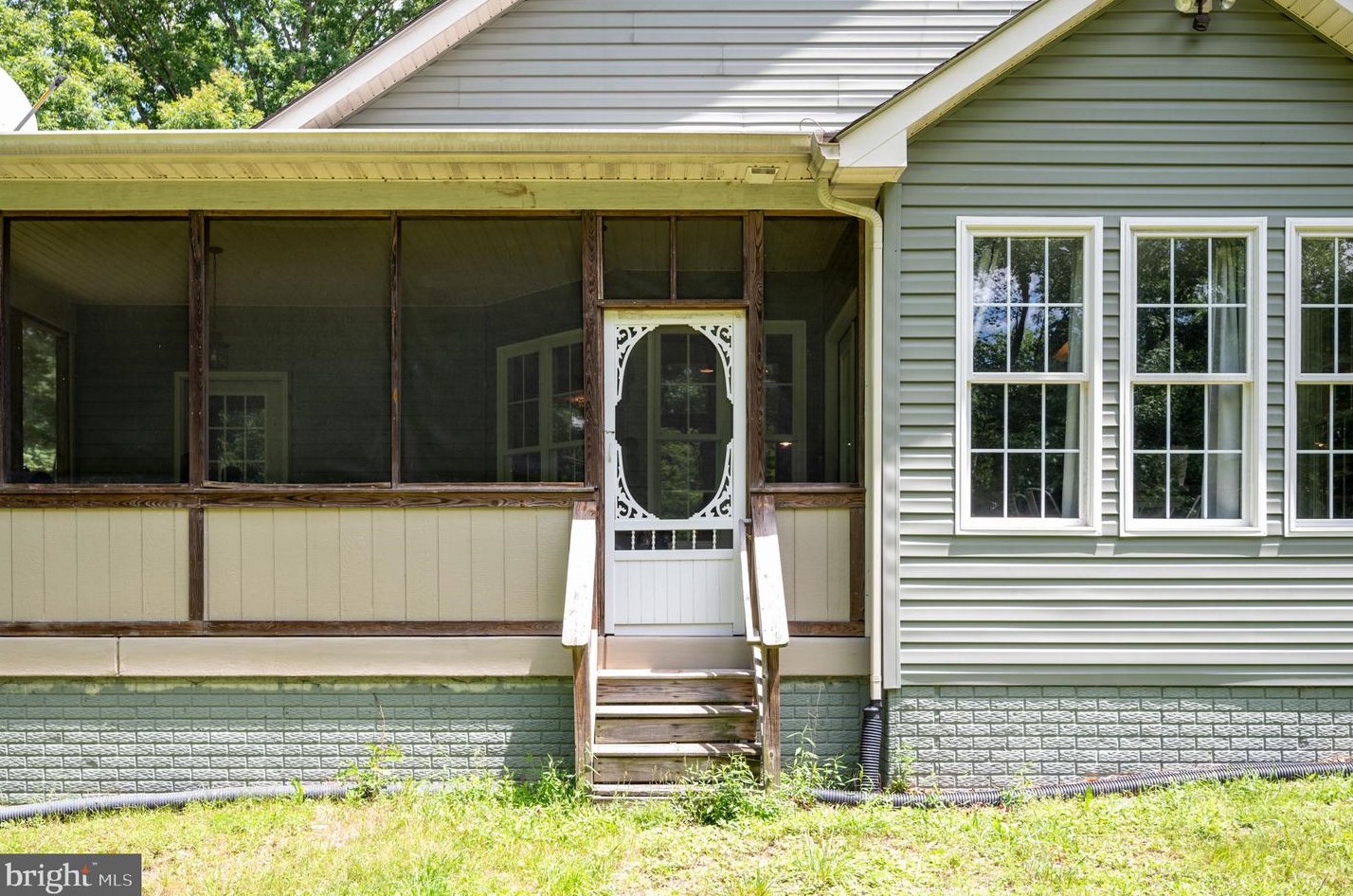7160 Dogwood Ln, Owens VA  22485-7680 exterior