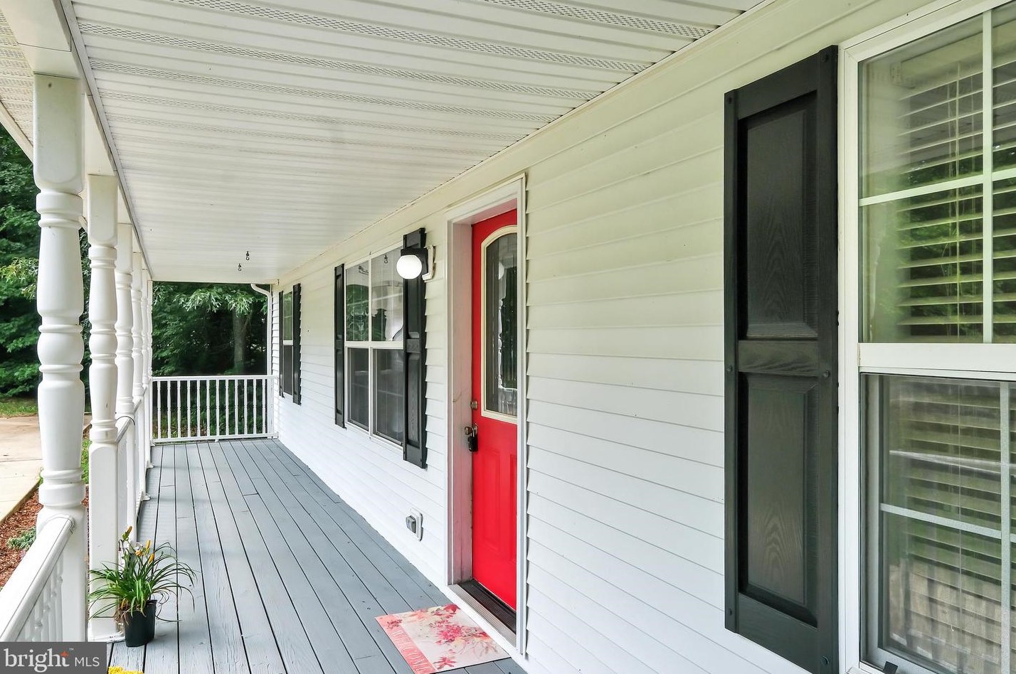 9649 Mohawk Dr, Owens, VA 22485