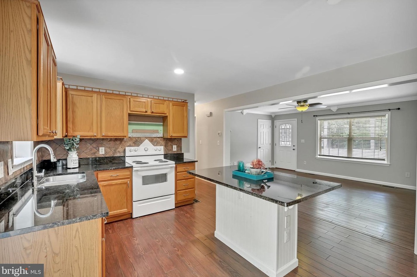 9649 Mohawk Dr, Owens VA  22485-3640 exterior