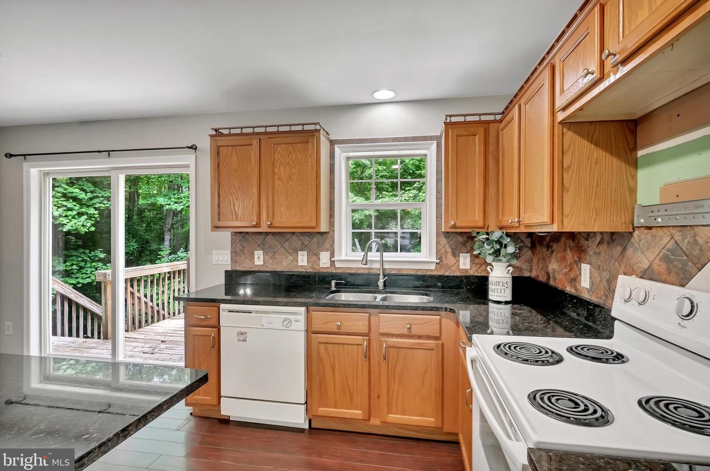 9649 Mohawk Dr, Owens VA  22485-3639 exterior