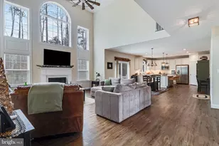 11026 Wisteria Ln, King George, VA 22485 - Photo 10