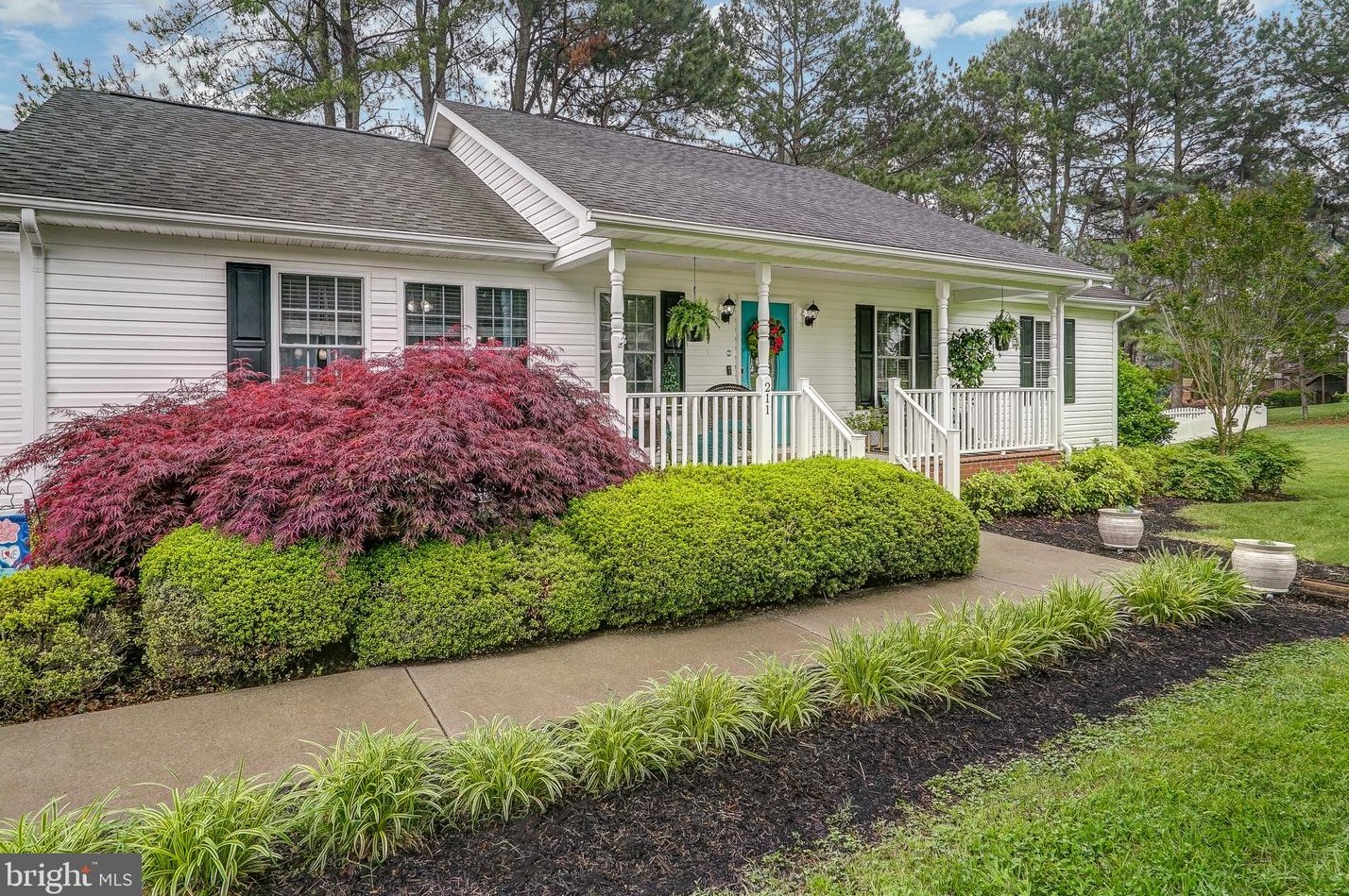 211 Club Rd, Louisa, VA 23093-6524