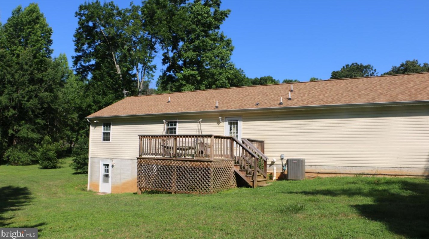 994 Warbonnet Trail, Mineral, VA 23117