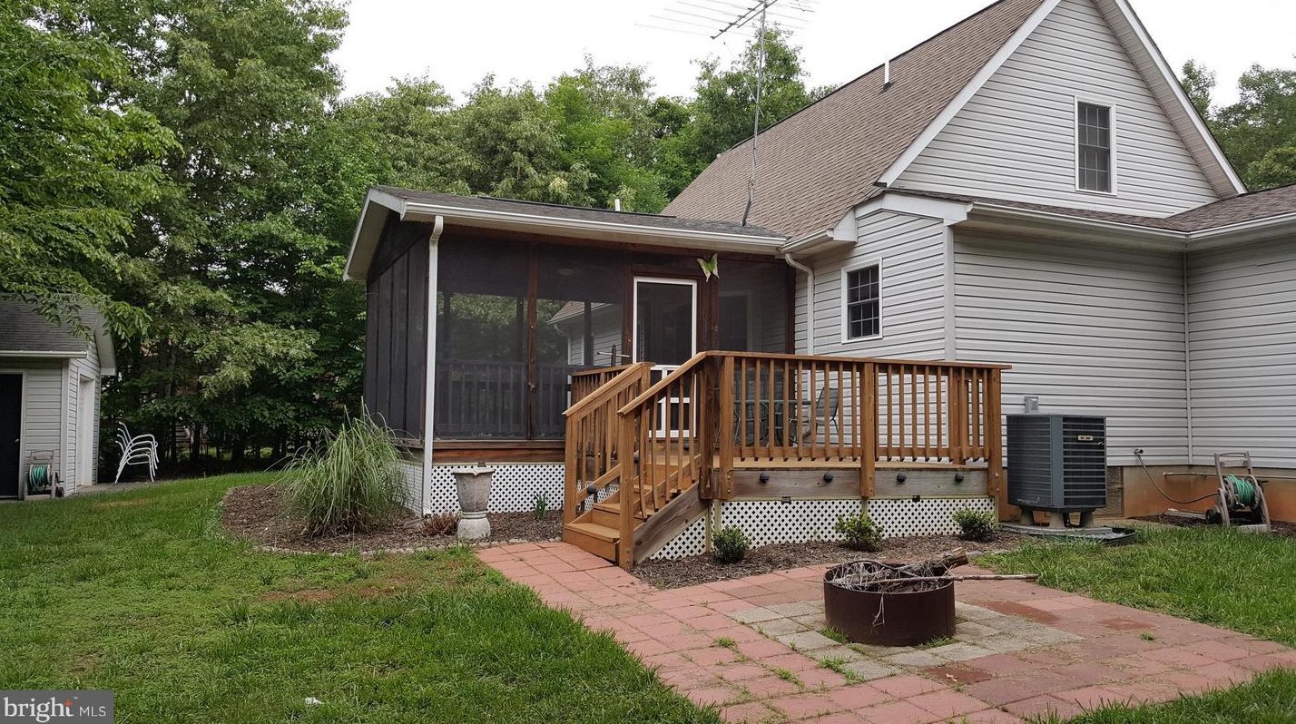 176 Edgewood Dr, Mineral, VA 23117