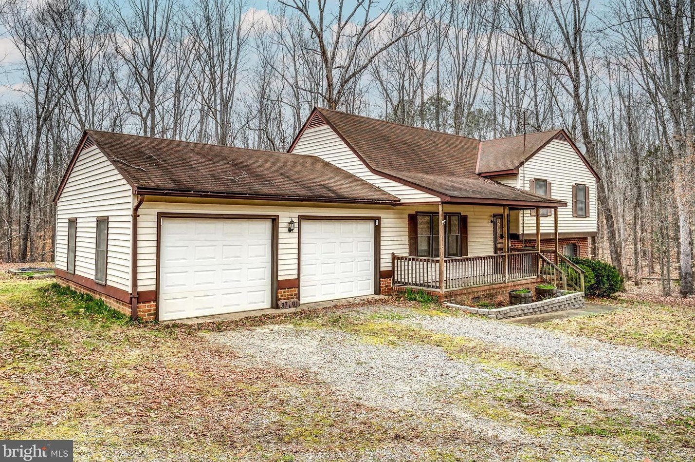 3791 Gardners Rd, Mineral, VA 23117
