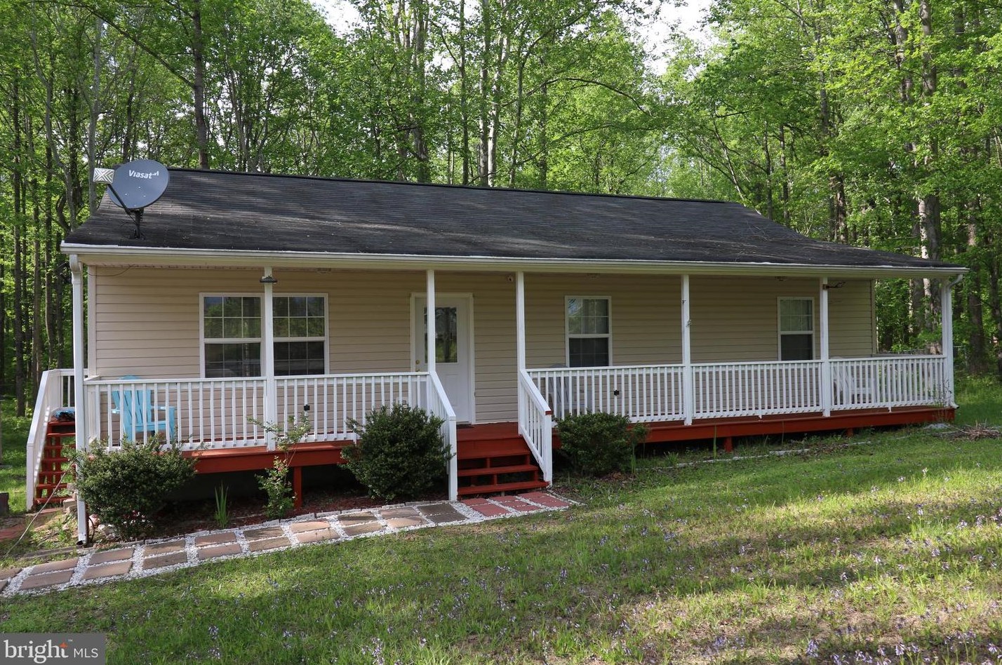 1891 Peach Grove Rd, Louisa, VA 23093-5547