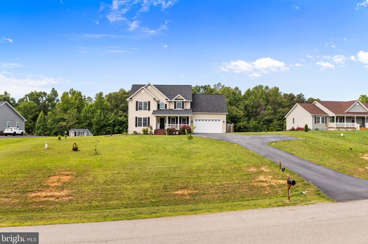 102 Lancaster Ct, Louisa, VA 23093