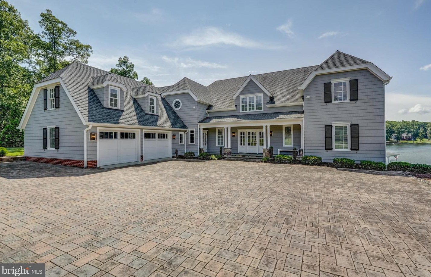 296 Boones Point Rd, Mineral, VA 23117