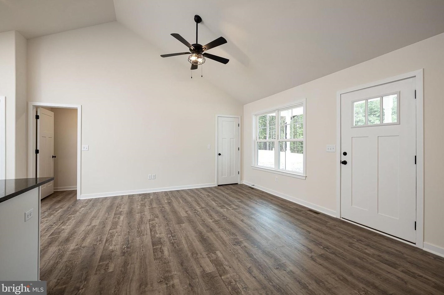 882 Days Bridge Rd, Mineral, VA 23117-4985