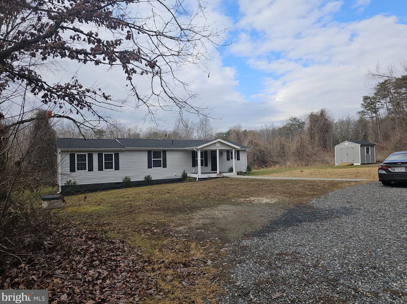 2407 Chopping Rd, Mineral, VA 23117