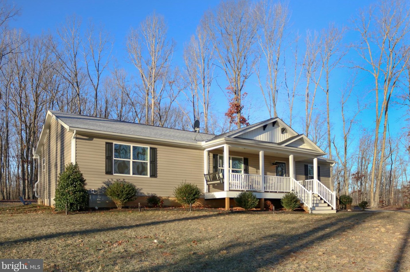 176 Evan Ln, Louisa, VA 23093