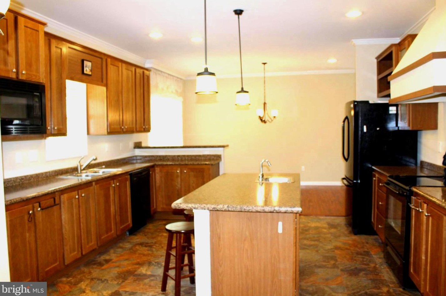 343 Forest Hill Rd, Gordonsville VA  22942-7324 exterior