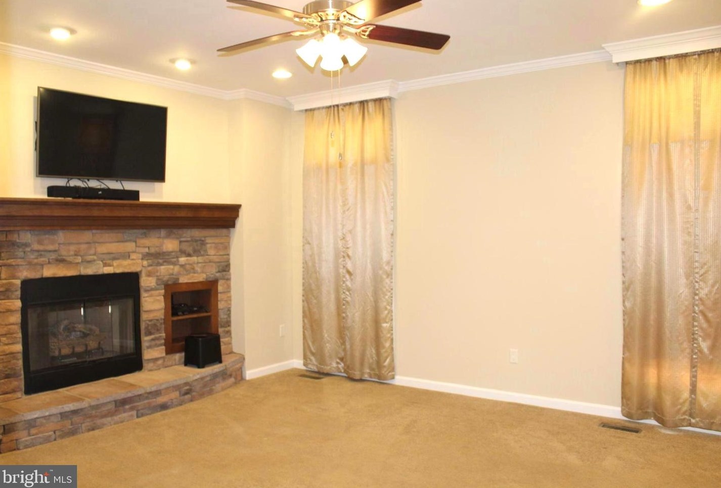 343 Forest Hill Rd, Gordonsville VA  22942-7324 exterior