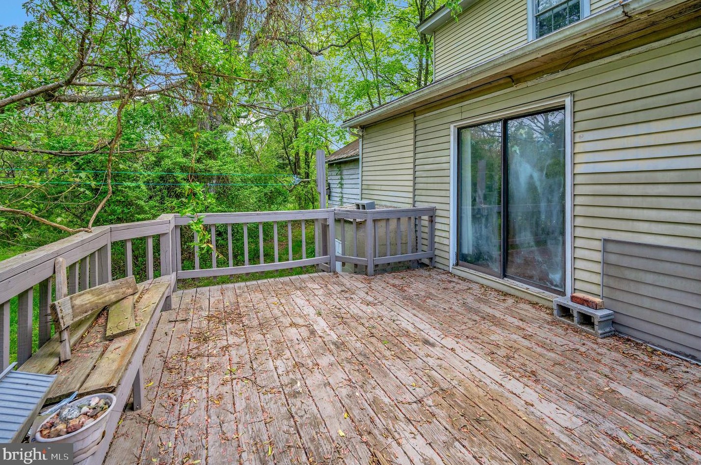 1385 Willis Proffitt Rd, Mineral VA  23117-3853 exterior