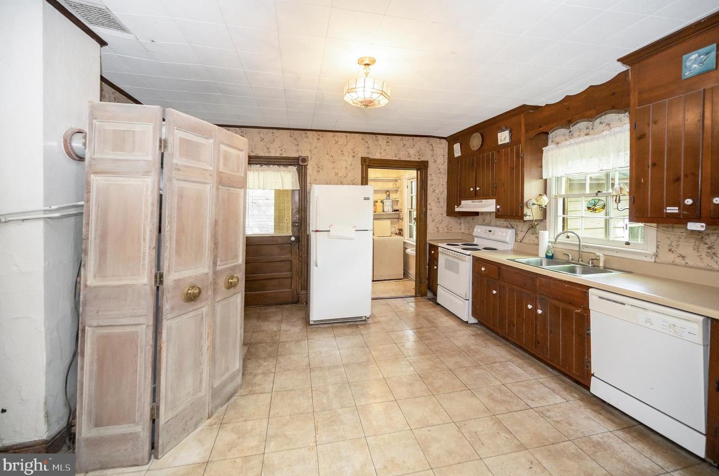 1385 Willis Proffitt Rd, Mineral VA  23117-3853 exterior