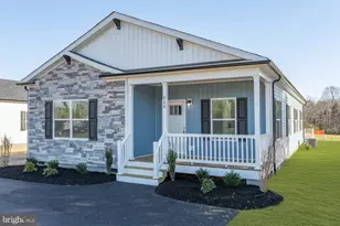 828 Mineral Ave, Mineral, VA 23117 - Photo 1