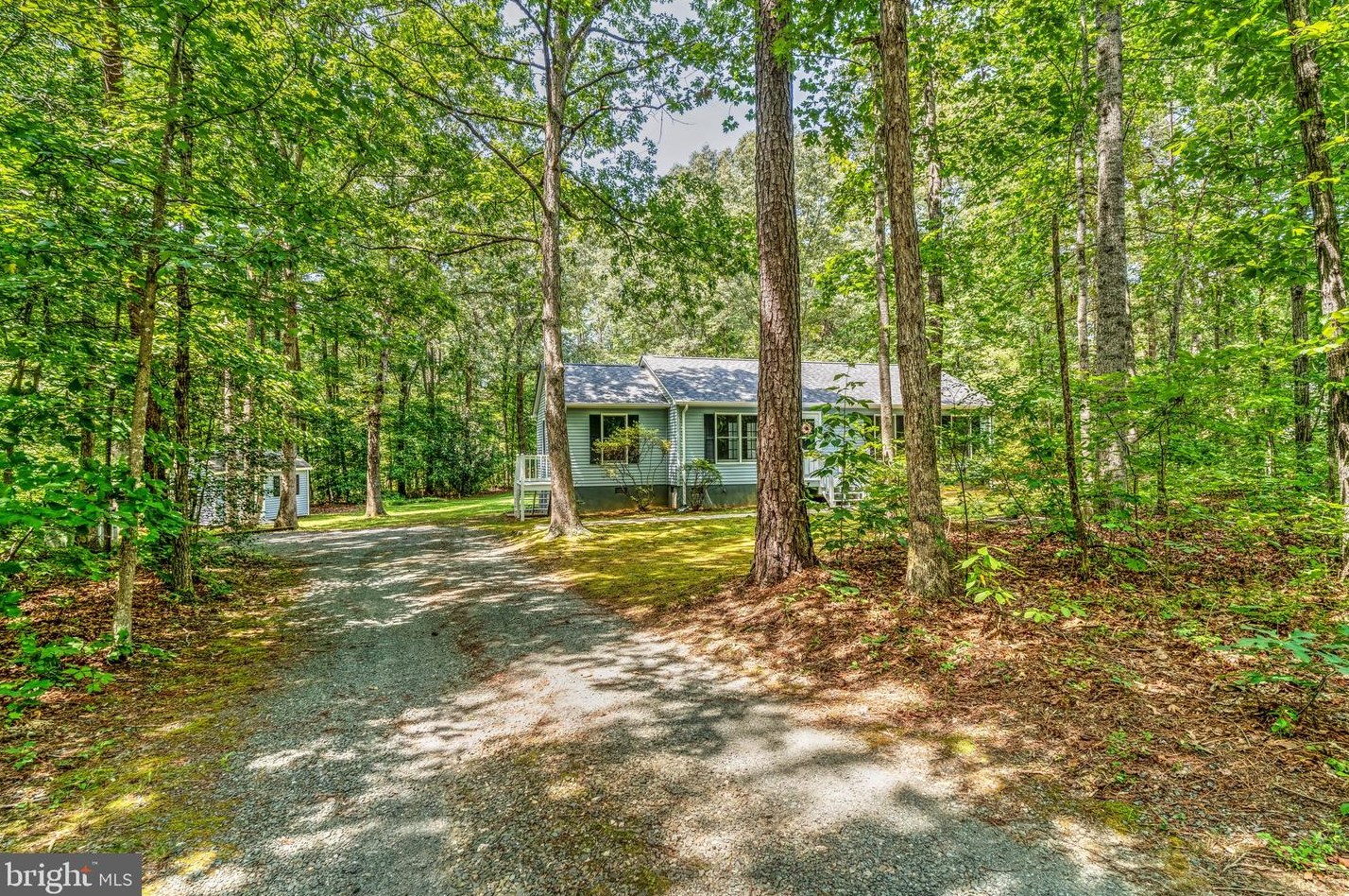 448 Forest Hill Rd, Gordonsville, VA 22942