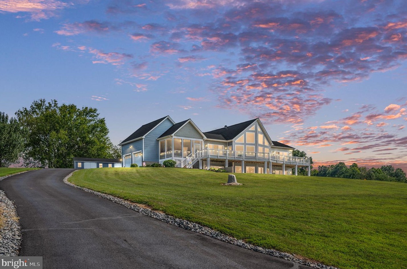 77 Long View Dr, Mineral, VA 23117