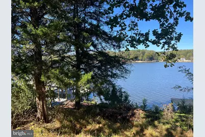 1134 S Lakeshore Drive, Louisa, VA 23093 - Photo 2