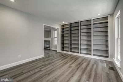 406 Saint Ivy Avenue, Troy, VA 22974 - Photo 8