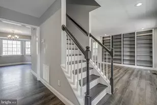 406 St Ivy Ave, Troy, VA 22974 - Photo 6