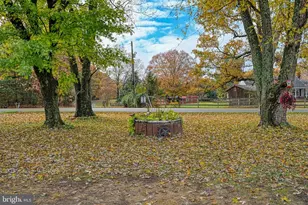 464 Belsches Rd, Bumpass, VA 23024 - Photo 24