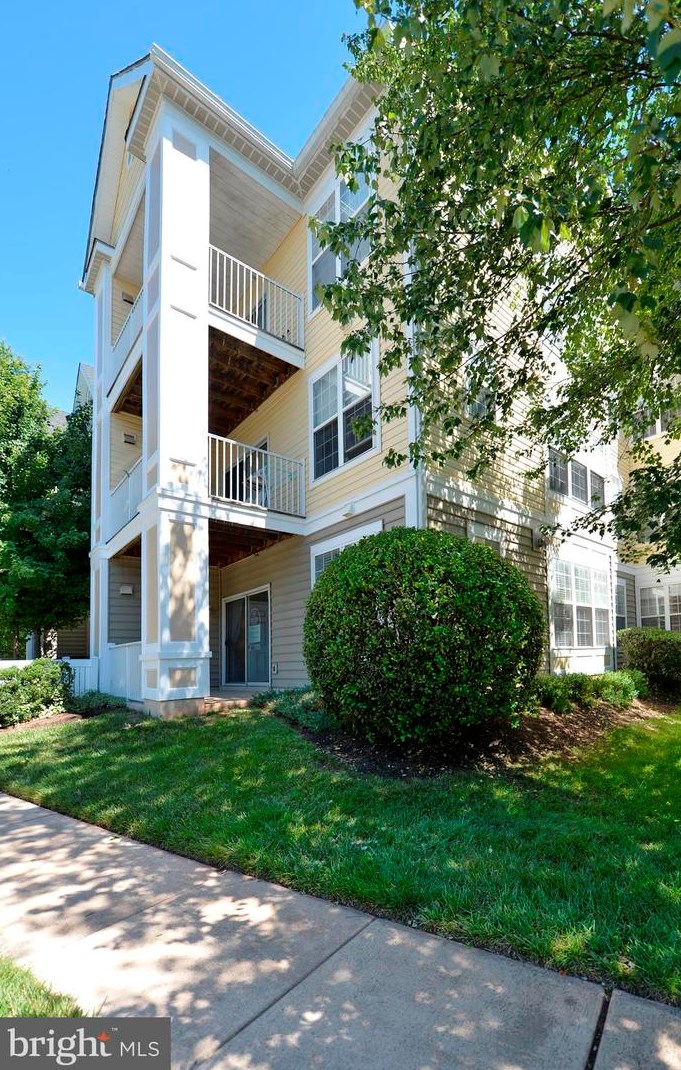 20933 Cedarpost Sq, Ashburn, VA 20147-7799