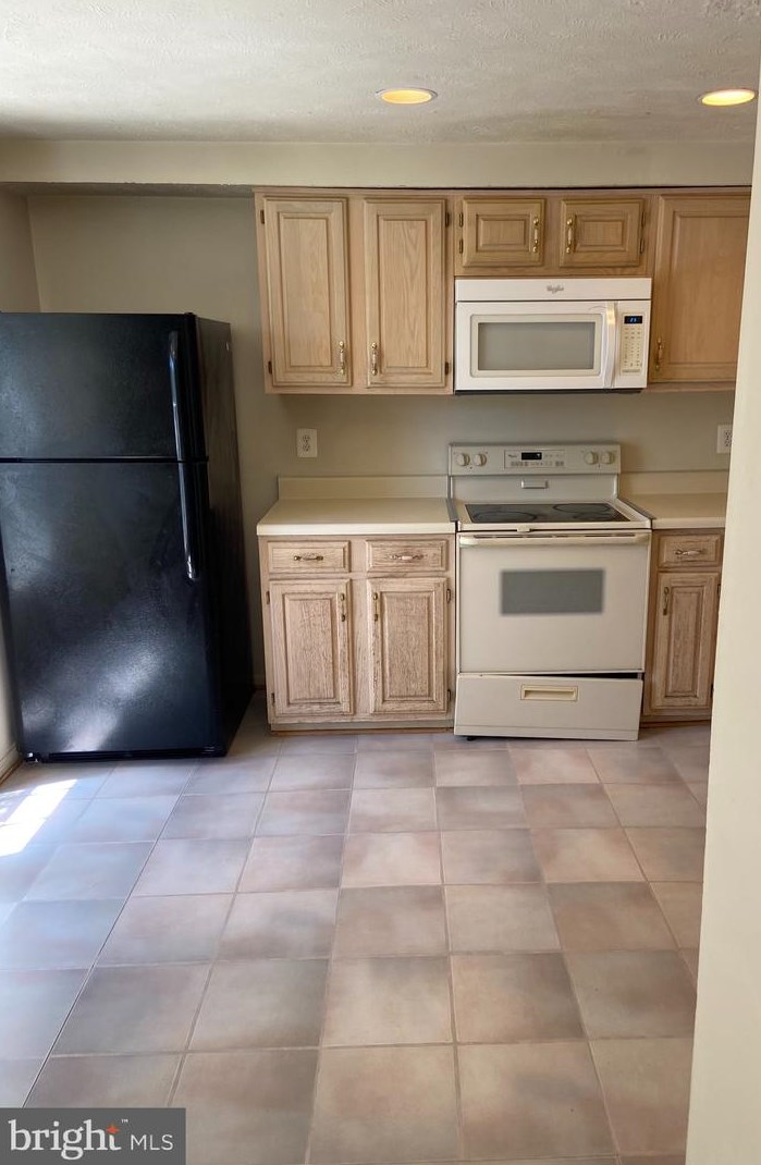 44024 Choptank Ter, Ashburn, VA 20147-3943