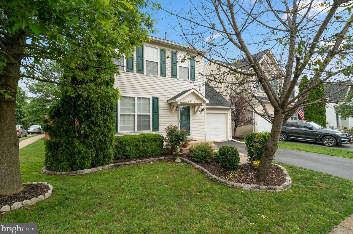 43770 Trajans Column Ter, Ashburn, VA 20148-3108